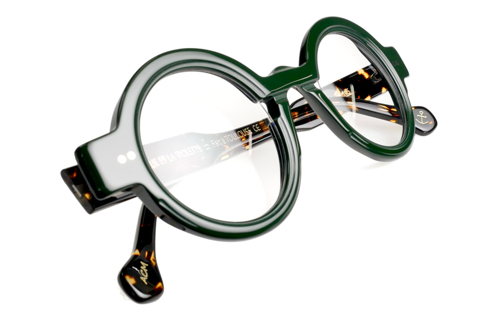 La Brique et la Violette